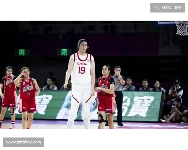 深圳女篮亚洲杯倒计时:中国卫冕之战即将启幕 深圳女篮亚洲杯倒计时:中国卫冕之战即将启幕